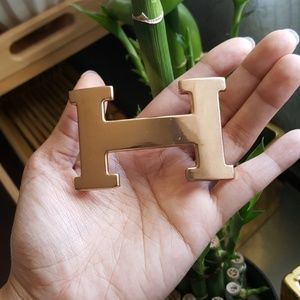 "H" rose gold belt buckle RESERVED FOR Kbkarnes